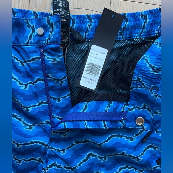 NWT Marc by Marc Jacob. Men size XS swim trucks. - Picture 5 of 6